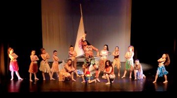 Captation video spectacle dance twirl academy vox saint christoly blaye Captation video spectacle dance twirl academy vox saint christoly blaye